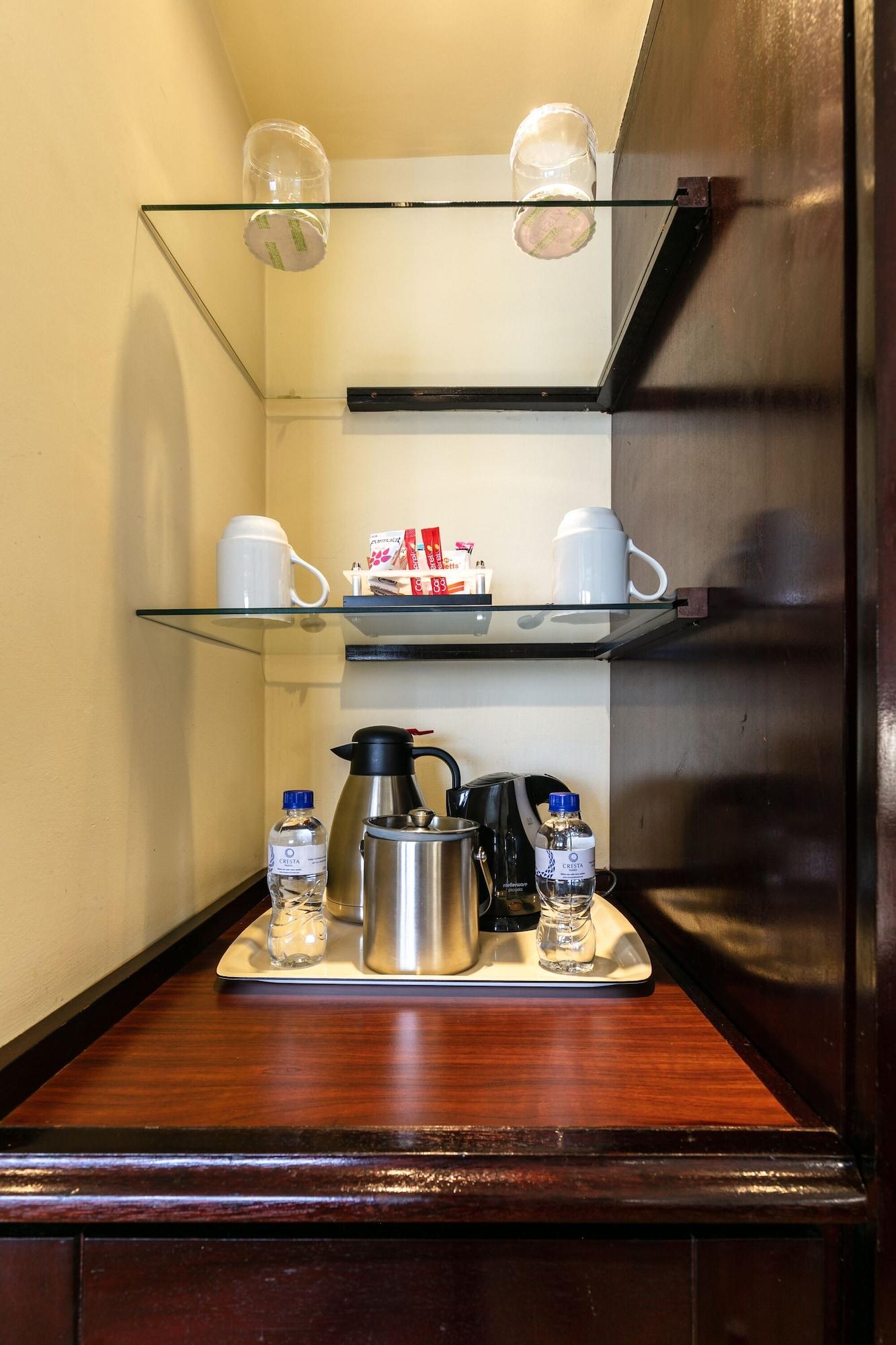 Cresta President Hotel Габороне Екстериор снимка