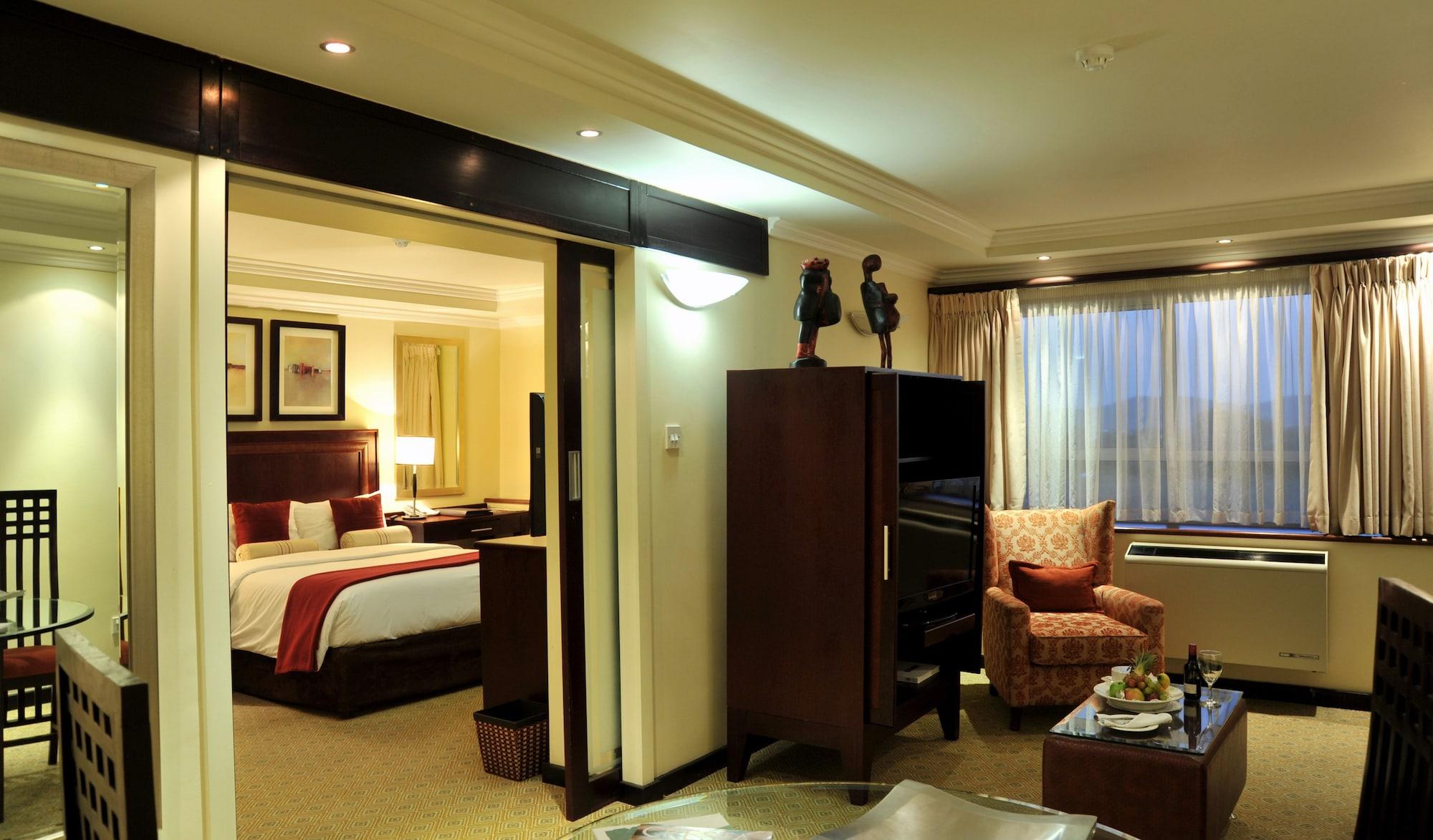 Cresta President Hotel Габороне Екстериор снимка