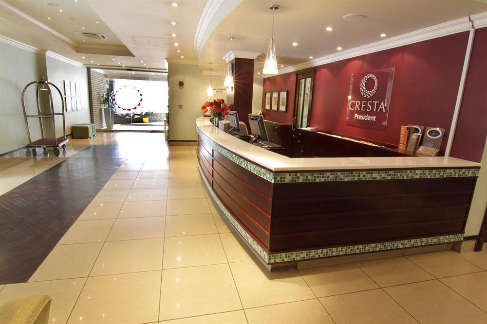 Cresta President Hotel Габороне Интериор снимка