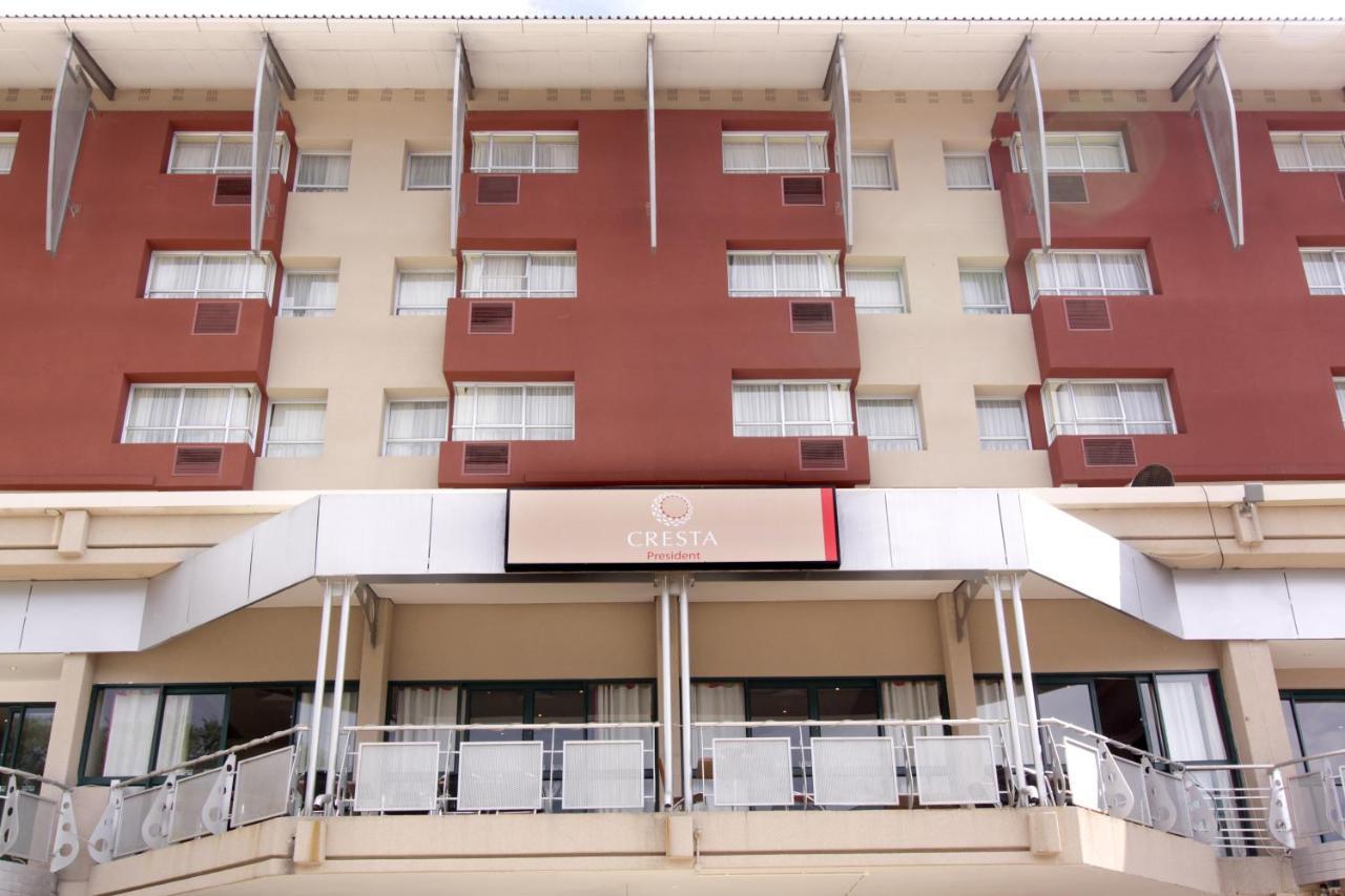 Cresta President Hotel Габороне Екстериор снимка